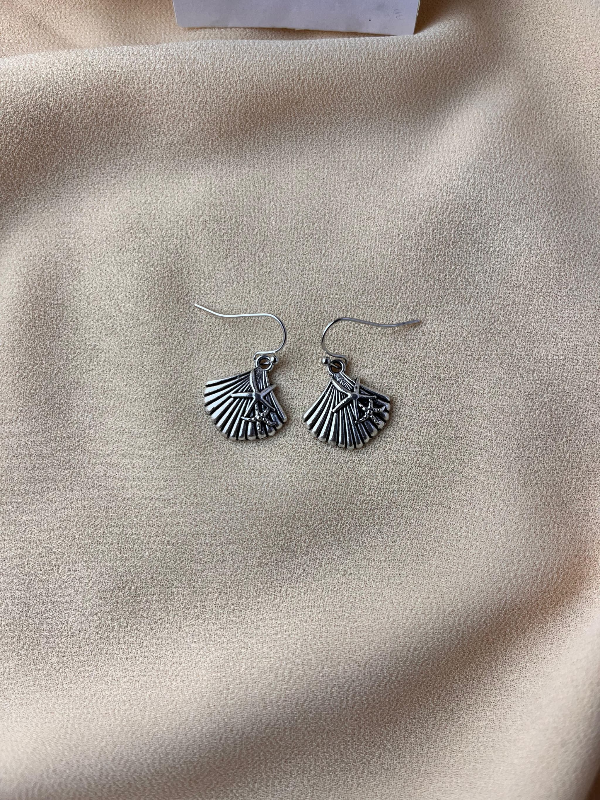  Jenmore Siren Song Seashell Drop Earrings