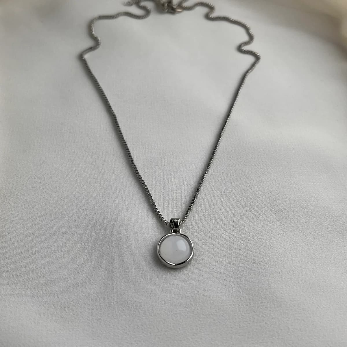 Jenmore Twilight Aura Round Opal-Style Pendant Chain Necklace — view 2