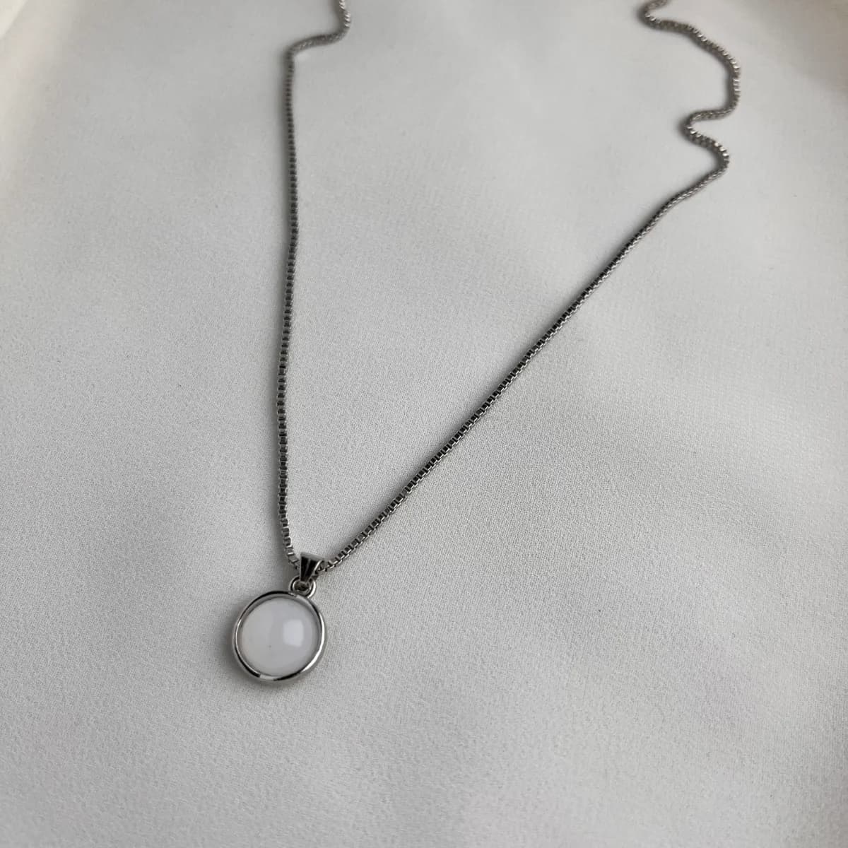 Jenmore Twilight Aura Round Opal-Style Pendant Chain Necklace — view 3